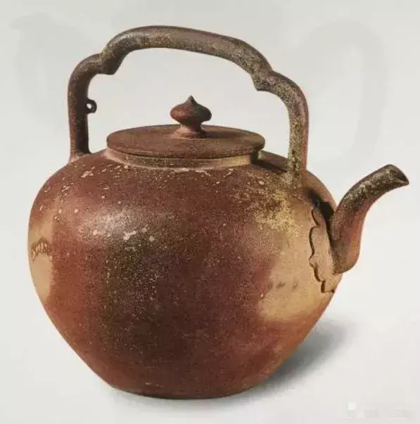 紫砂茶具始于哪个朝代（紫砂茶具的起源和历史）